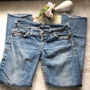 Silver Suki low straight destroyed hem sz 29